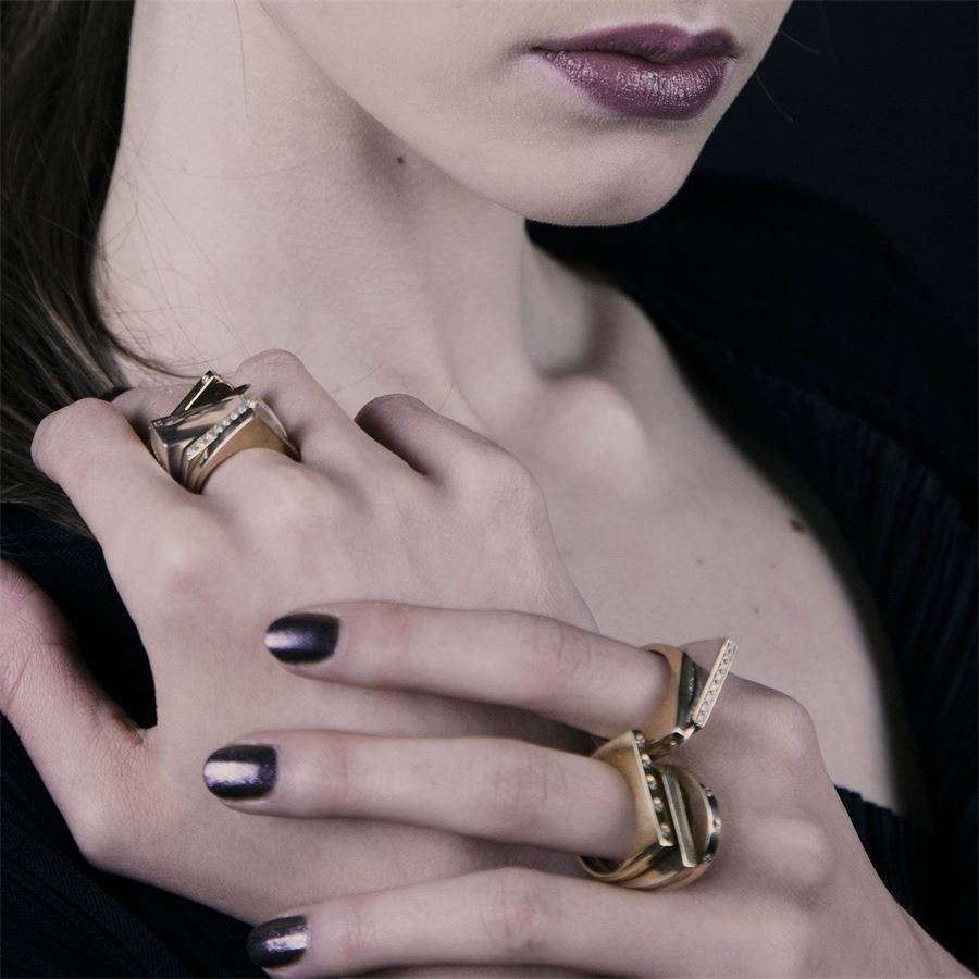 Modular Congiunzioni point ring with stones CONGIUNZIONI | AN1 CONPBRO SQ2